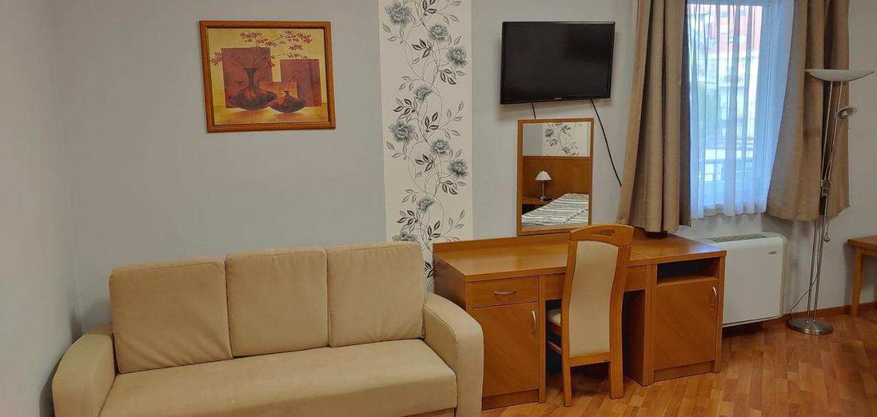 Panorama Lux Wellness Apartman Hajdúszoboszló Eksteriør billede